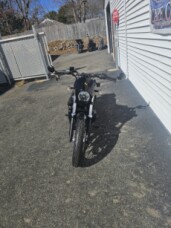 2023 Harley-Davidson<sup>®</sup> Nightster™ Special Industrial Yellow thumb 2