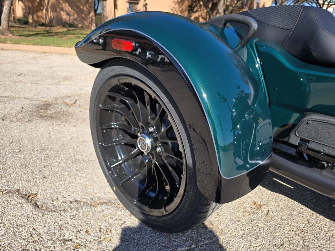 2024 Harley-Davidson Freewheeler - Photo 9