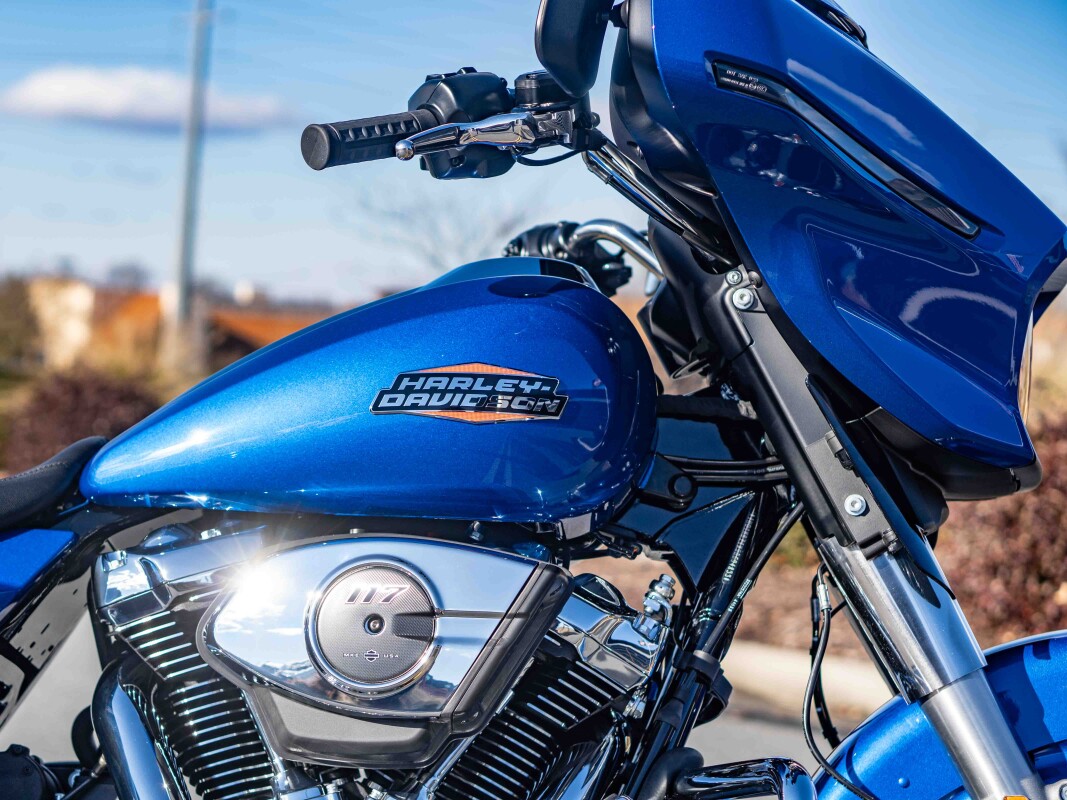 FLHX 2025 Street Glide - Photo 10