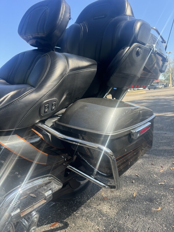 2016 Harley-Davidson CVO Road Glide Ultra - Photo 7