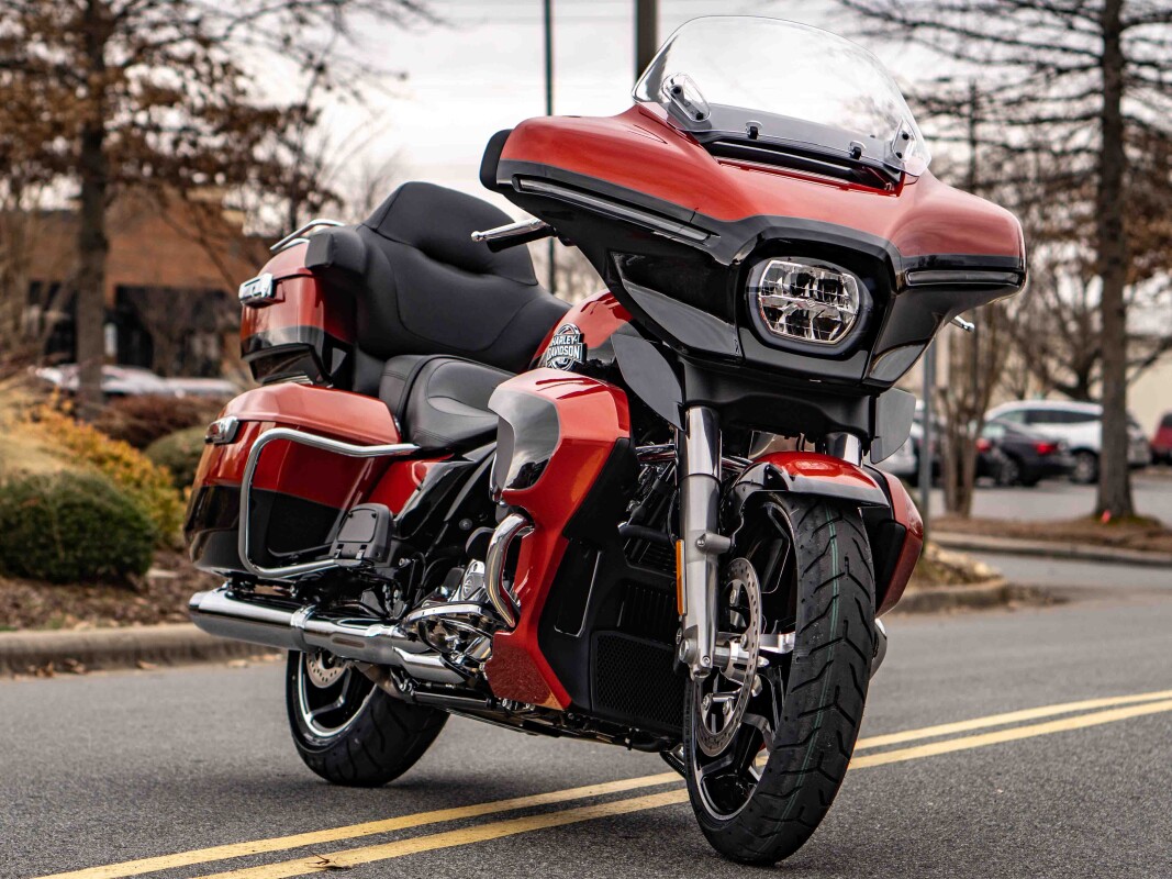 FLHXU 2025 Street Glide Ultra - Photo 6