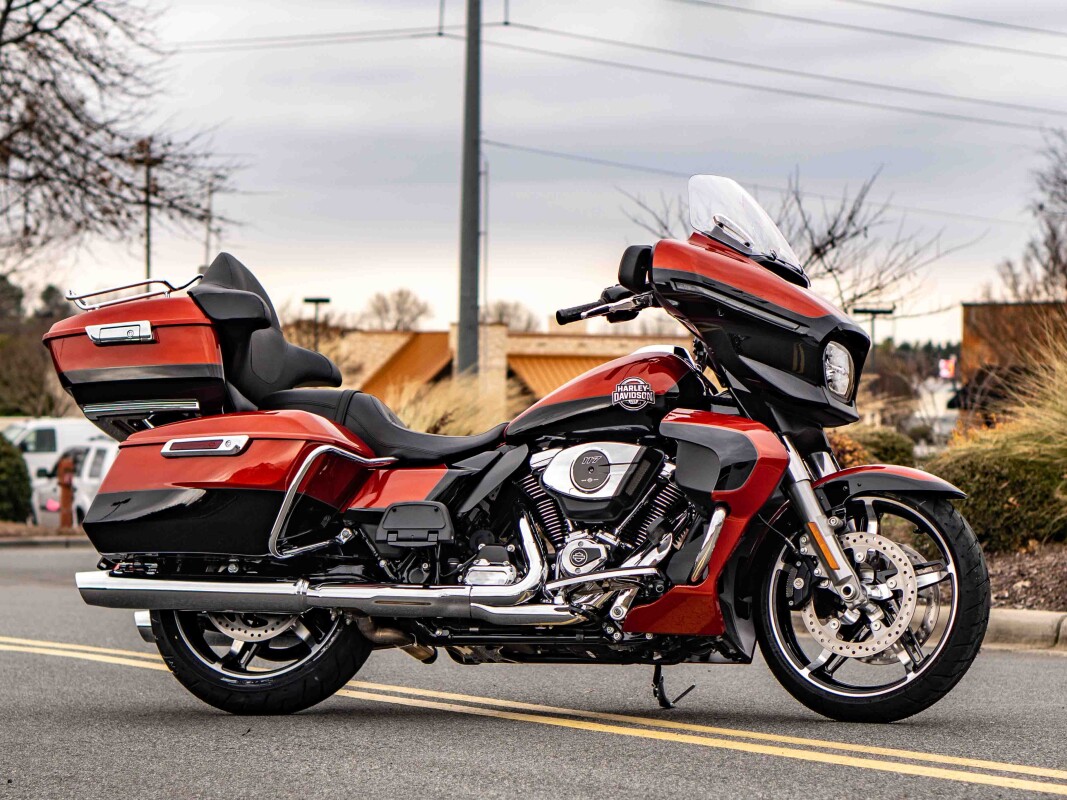 FLHXU 2025 Street Glide Ultra - Photo 4