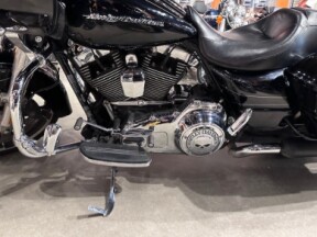 2015 Harley-Davidson<sup>®</sup> Road Glide<sup>®</sup> Special Vivid Black thumb 1
