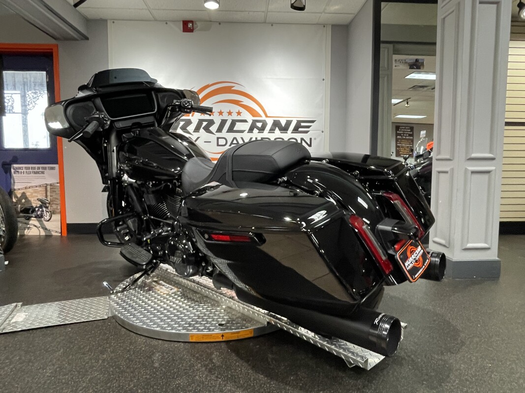 2025 Harley-Davidson Street Glide - Photo 6