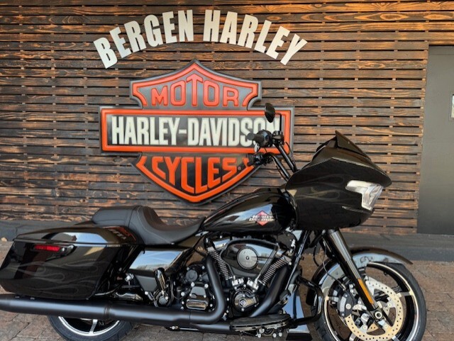 2025 Harley Davidson Road Glide FLTRX