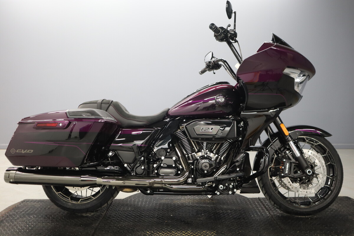 2025 Harley-Davidson CVO Road Glide FLTRXSE