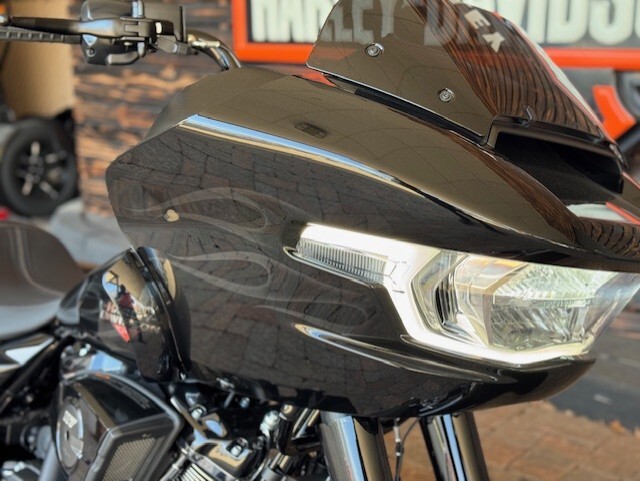 2025 Harley Davidson Road Glide FLTRX - Photo 4