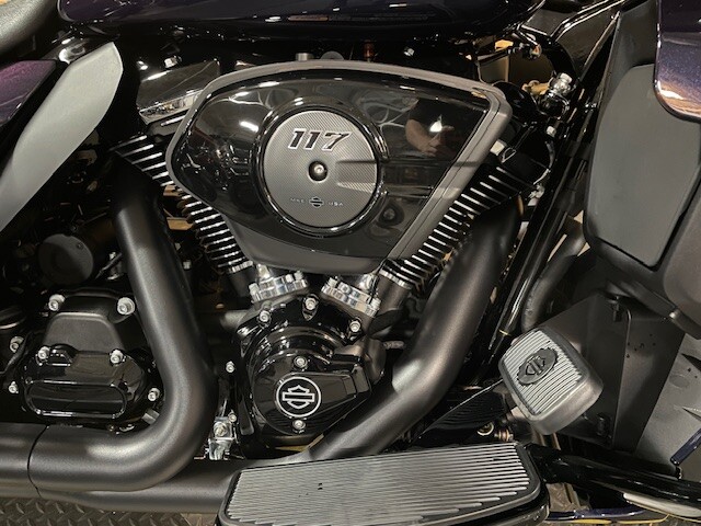 Harley-Davidson Street Glide Ultra 2025 FLHXU Mystic Shift - Black Finish - Photo 2