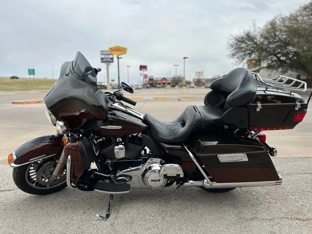 2011 Harley-Davidson Electra Glide Ultra Limited - Photo 5