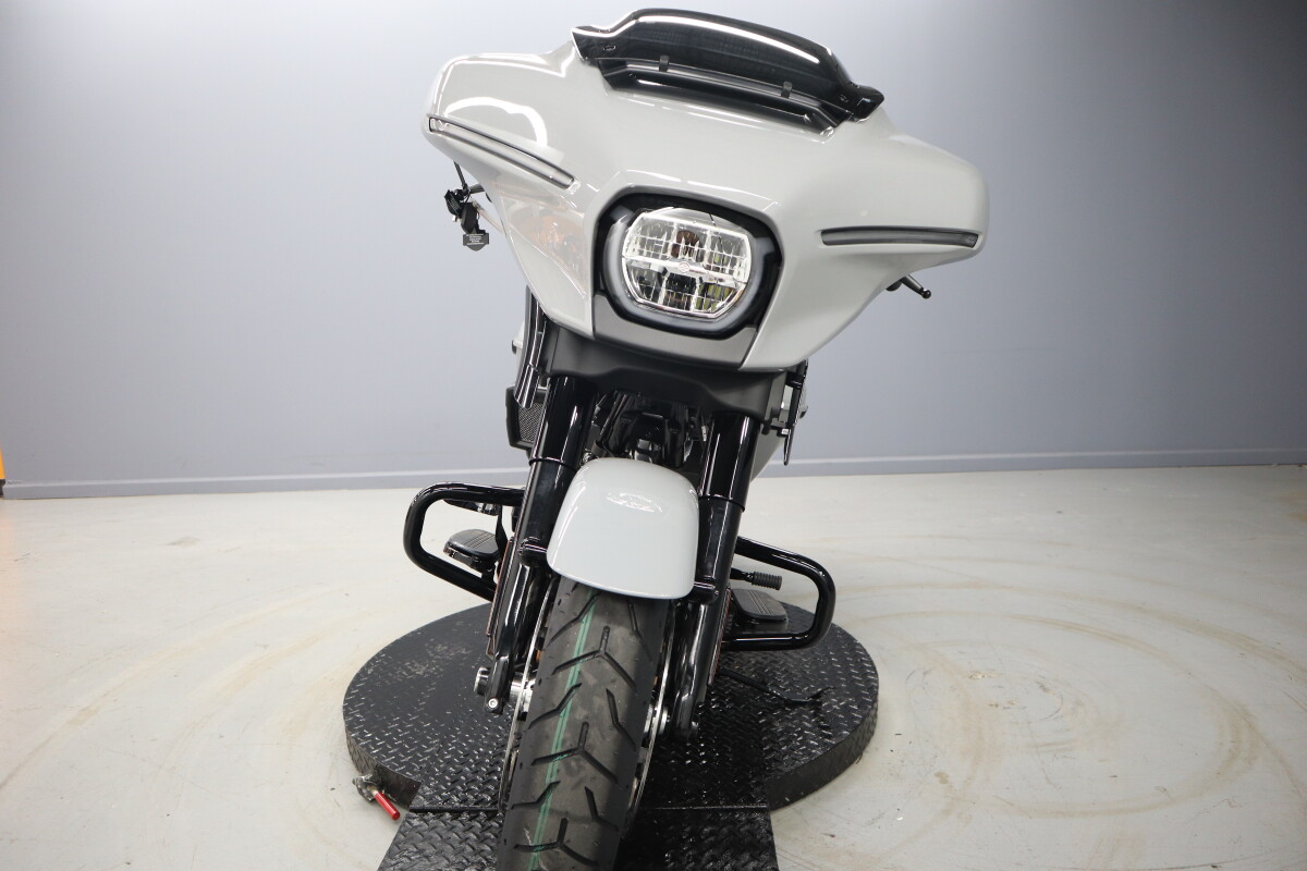 2025 Harley-Davidson Street Glide FLHX - Photo 3