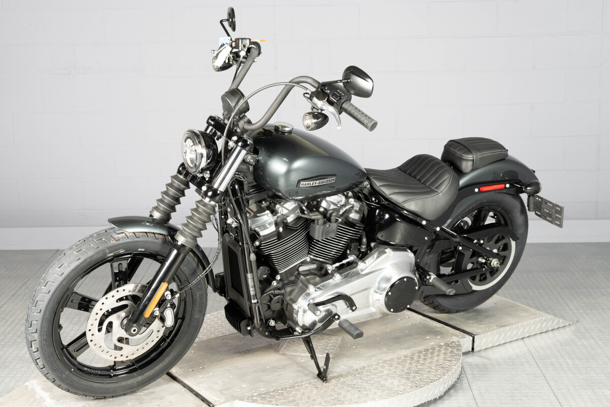 2025 Harley-Davidson Street Bob FXBB - Photo 4