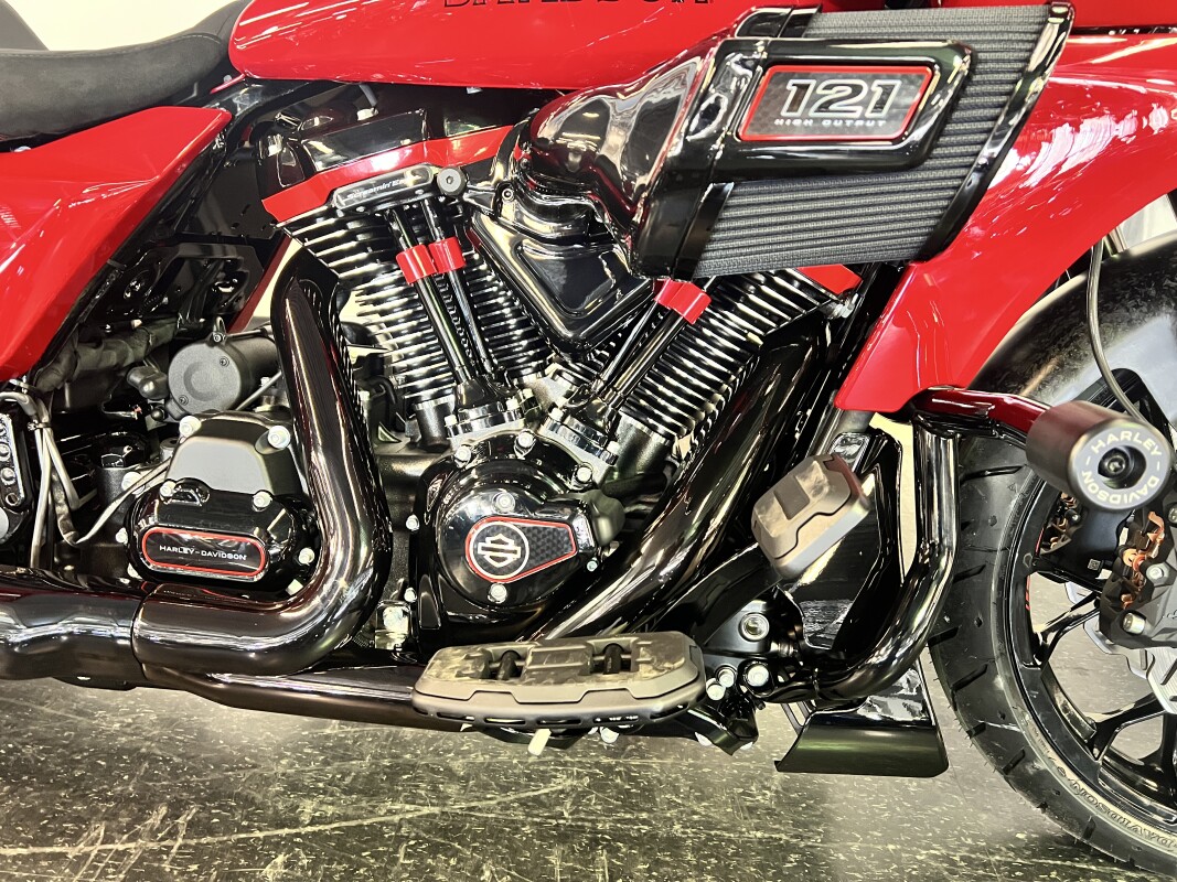 2025 Harley-Davidson CVO Road Glide ST Rally Red FLTRXSTSE - Photo 4