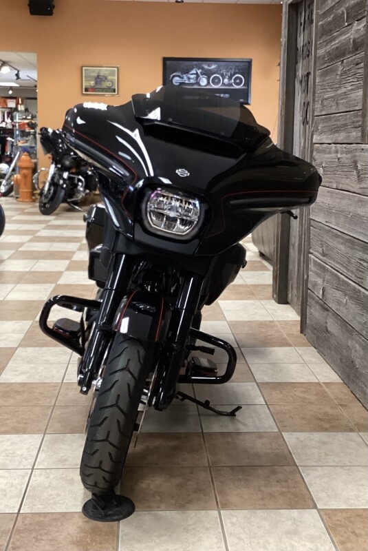 2025 Harley-Davidson Street Glide Vivid Black - Black Finish - Photo 2