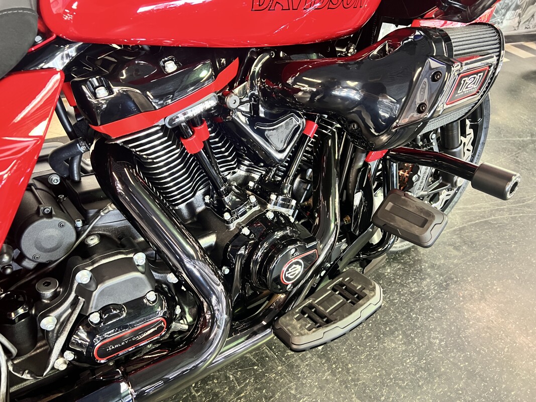 2025 Harley-Davidson CVO Road Glide ST Rally Red FLTRXSTSE - Photo 8