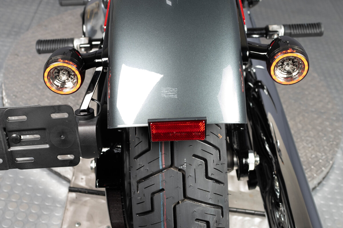 2025 Harley-Davidson® Street Bob® FXBB, photo 29