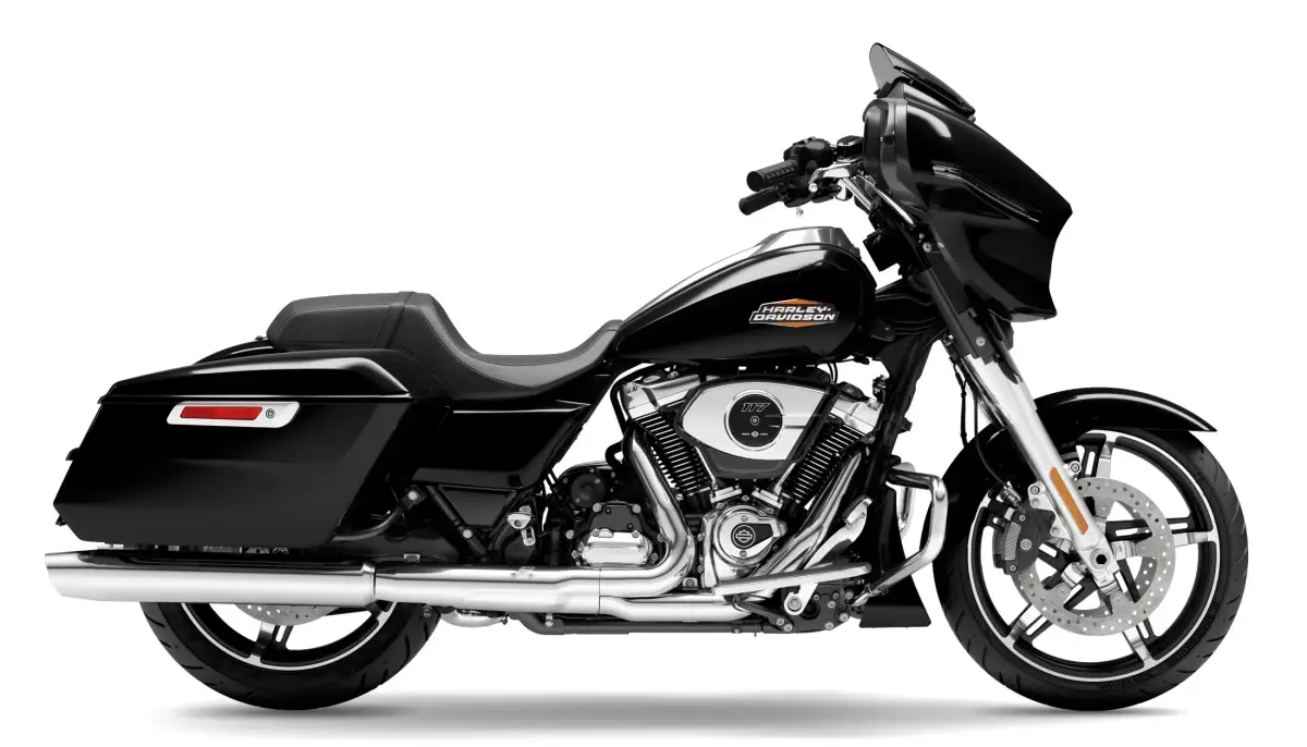 2025 Harley-Davidson<sup>®</sup> Street Glide® Vivid Black