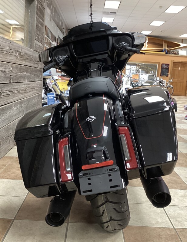2025 Harley-Davidson Street Glide Vivid Black - Black Finish - Photo 4