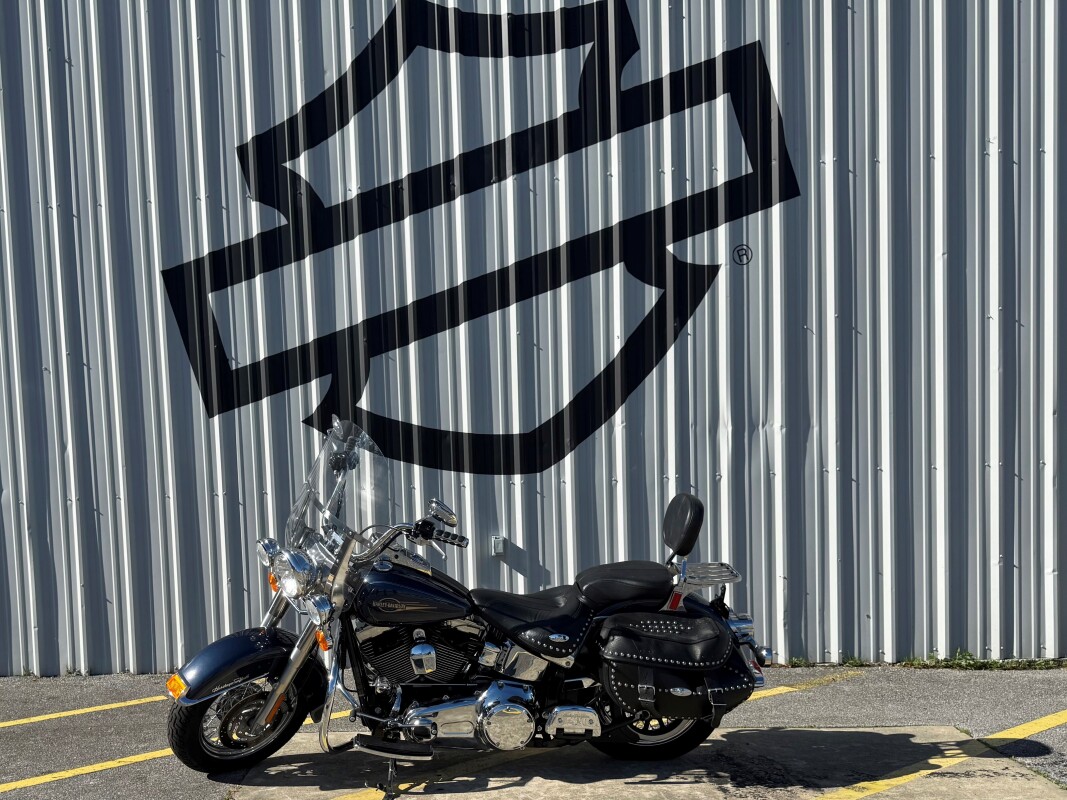 2008 Harley-Davidson Heritage Softail Classic DARK BLUE PEARL W/PINSTRIPE - Photo 3