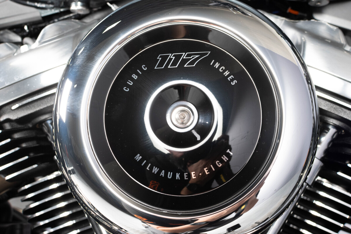 2025 Harley-Davidson® Street Bob® FXBB, photo 32
