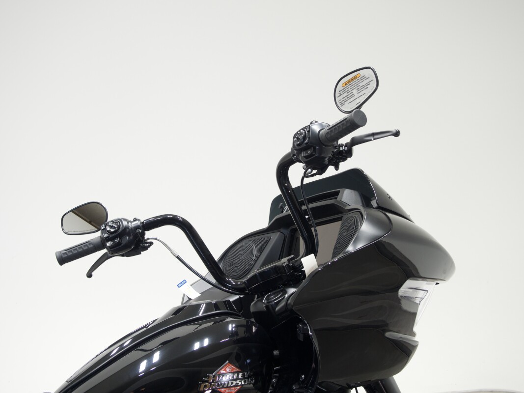 2025 Harley-Davidson FLTRX Road Glide in Midnight Firestorm - Photo 5