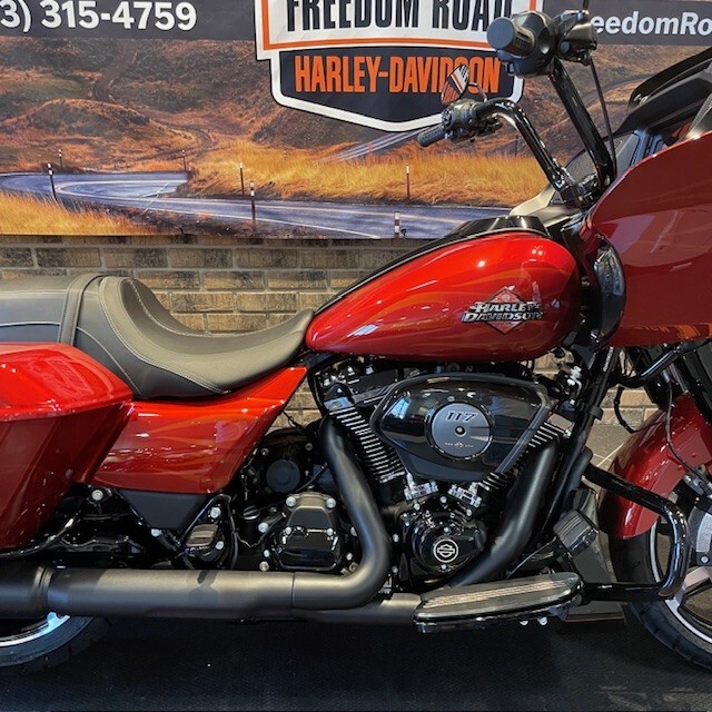 2025 Road Glide (FLTRX) - Photo 8
