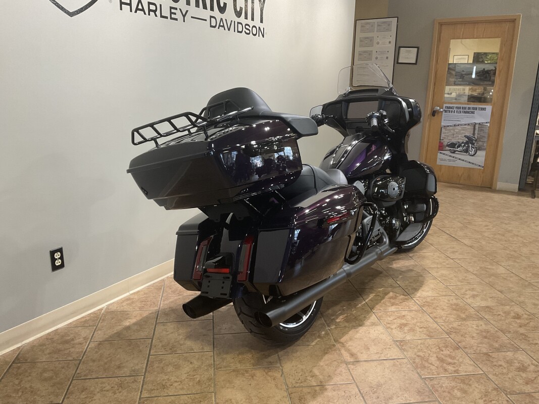 2025 Harley-Davidson Street Glide Ultra Mystic Shift - Black Finish FLHXU - Photo 4