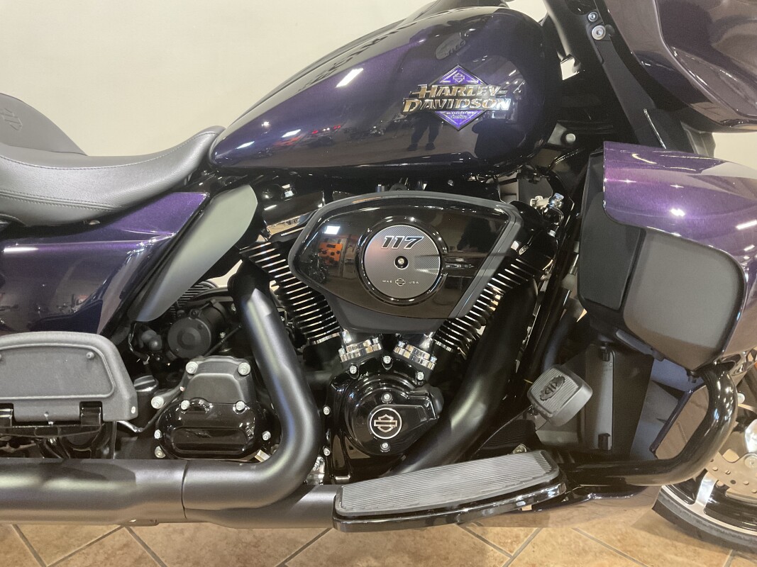 2025 Harley-Davidson Street Glide Ultra Mystic Shift - Black Finish FLHXU - Photo 2