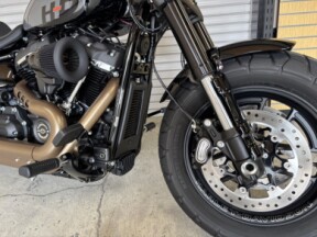 2024 Harley-Davidson<sup>®</sup> Fat Bob<sup>®</sup> 114 Vivid Black thumb 3
