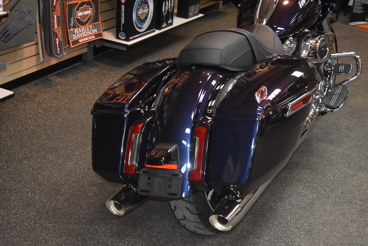 FLTRX 2025 Road Glide - Photo 4