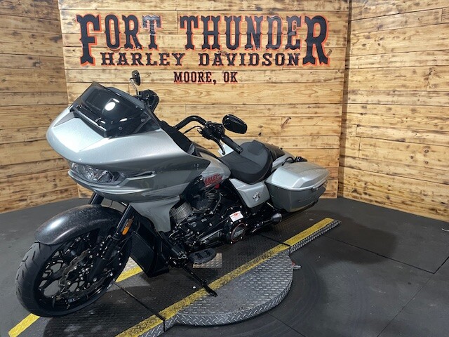 Harley-Davidson CVO Road Glide ST 2025 FLTRXSTSE MERCURY SILVER - Photo 7