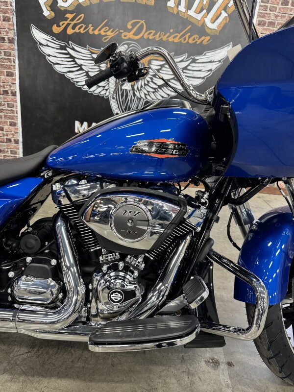 2025 Harley-Davidson Road Glide FLTRX - Photo 2