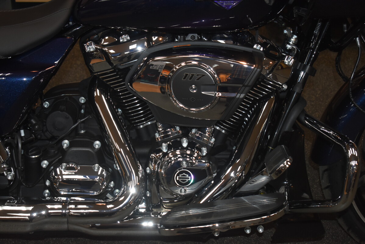 FLTRX 2025 Road Glide - Photo 5