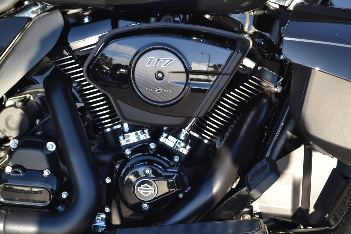 2025 Harley-Davidson Street Glide Ultra - FLHXU - Photo 4