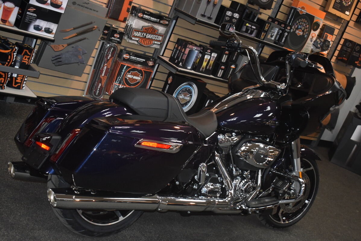 FLTRX 2025 Road Glide - Photo 3