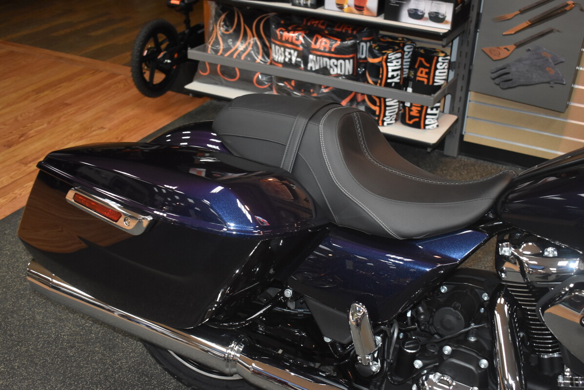 FLTRX 2025 Road Glide - Photo 7