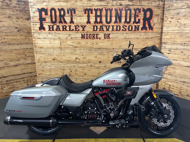 Harley-Davidson CVO Road Glide ST 2025 FLTRXSTSE MERCURY SILVER