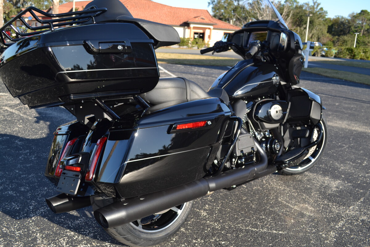 2025 Harley-Davidson Street Glide Ultra - FLHXU - Photo 8