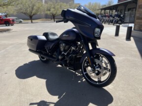 2025 Harley-Davidson® Street Glide® Purple Abyss Denim - Black Finish thumb 3