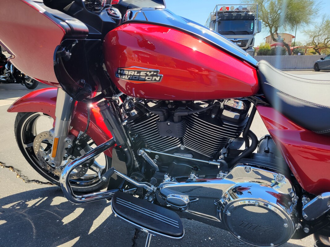 FLTRX 2025 Road Glide - Photo 5