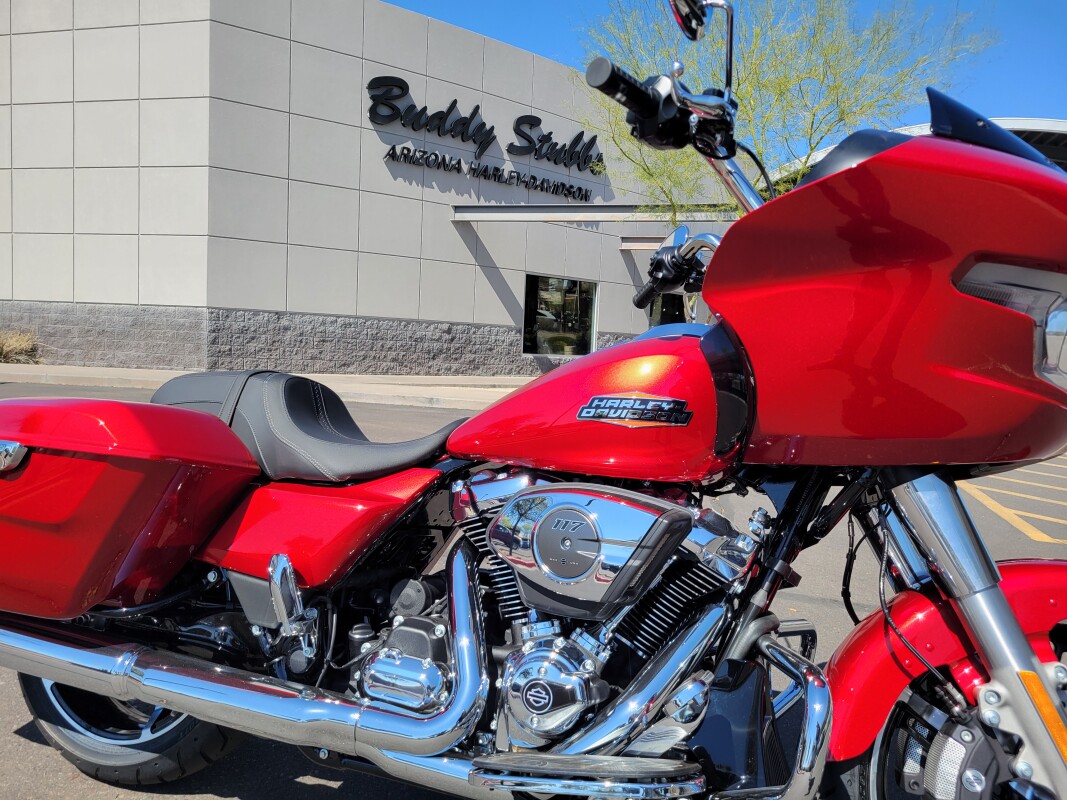 FLTRX 2025 Road Glide - Photo 2
