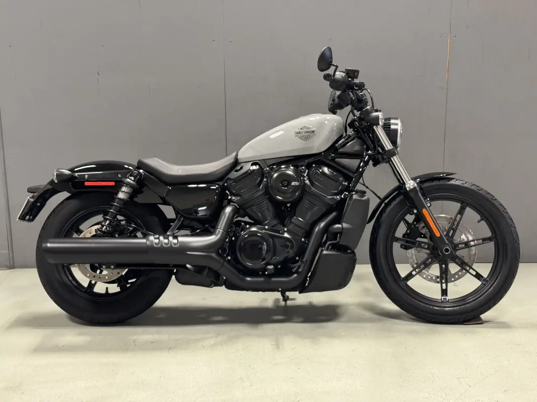 RH975 2025 Nightster