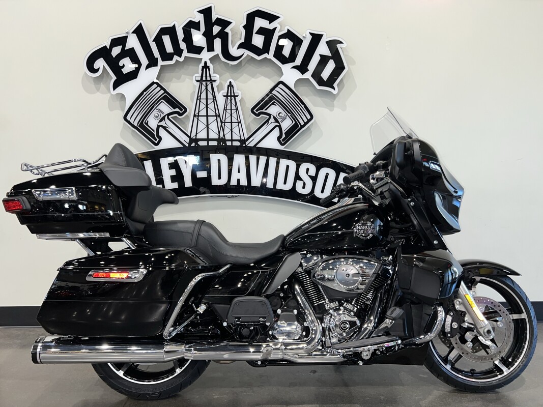 2025 Harley-Davidson Street Glide Ultra FLHXU - $33,299