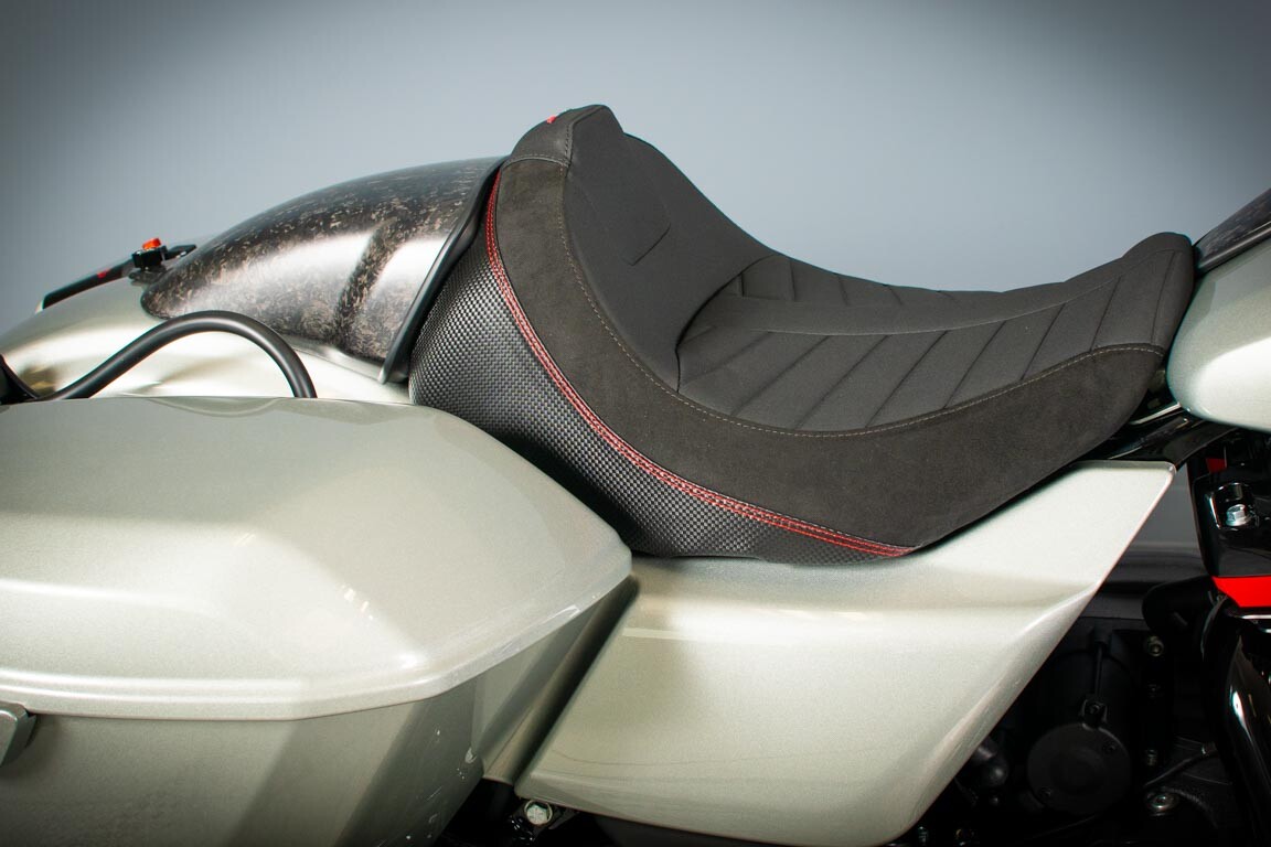 2025 Harley-Davidson CVO Road Glide ST FLTRXSTSE - Photo 9