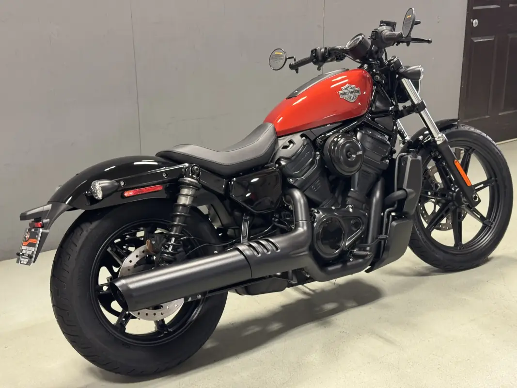 RH975 2025 Nightster - Photo 5