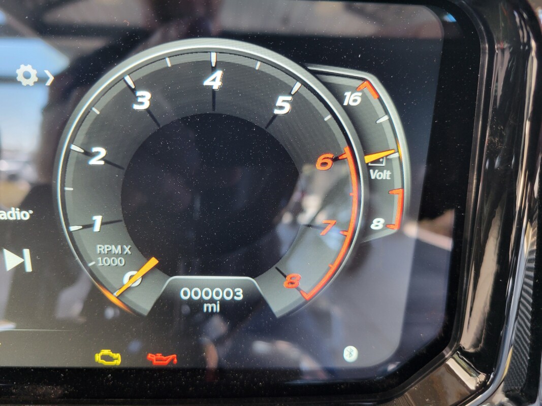 FLTRXSTSE 2025 CVO Road Glide ST - Photo 8