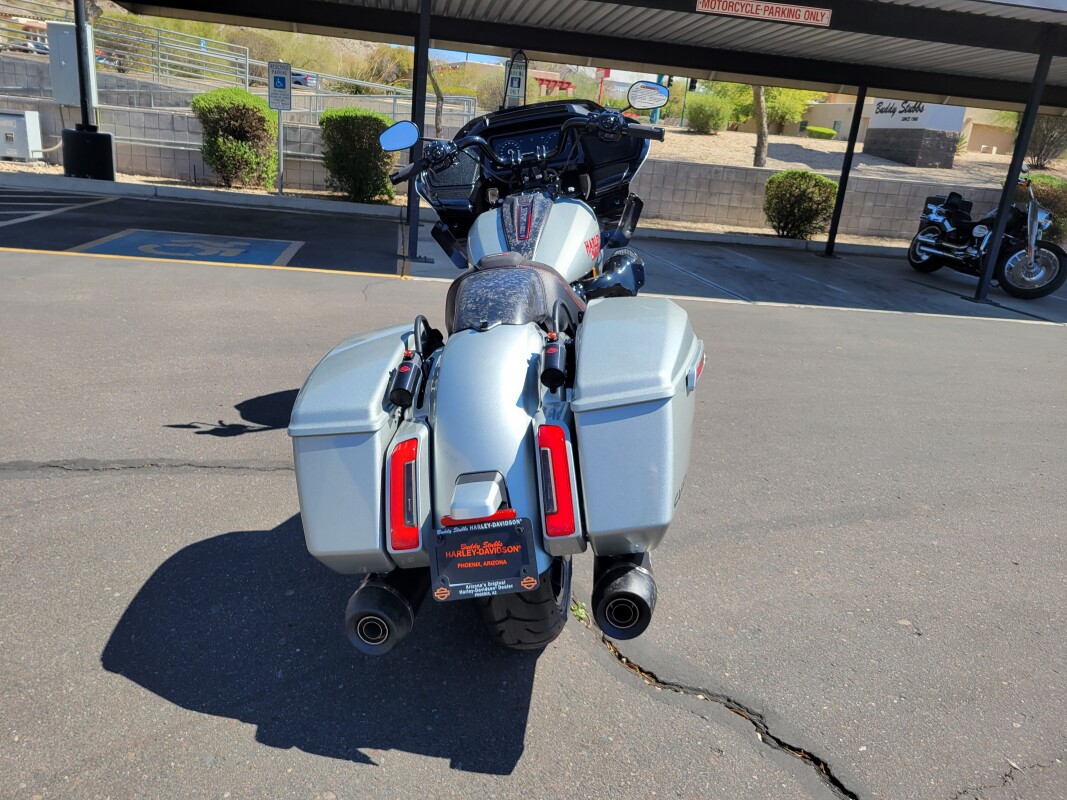 FLTRXSTSE 2025 CVO Road Glide ST - Photo 3