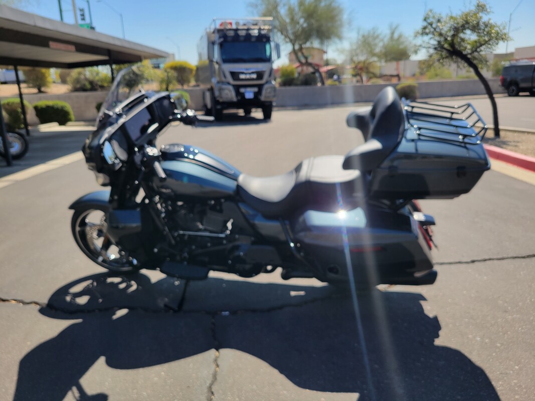 FLHXU 2025 Street Glide Ultra - Photo 4