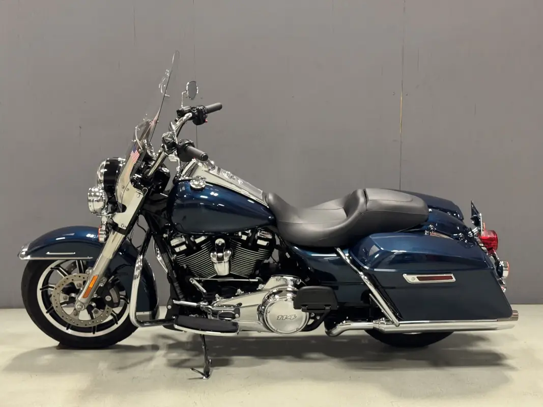 2020 FLHP Road King Police - Photo 2