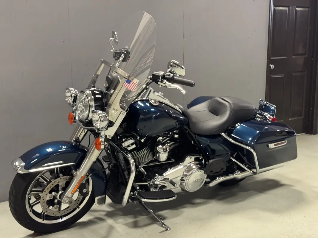 2020 FLHP Road King Police - Photo 4