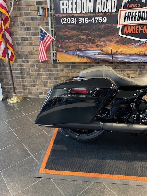 2025 Road King (FLHRXS) - Photo 8